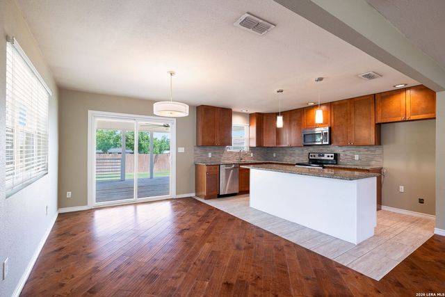 8345 Old Austin Rd, Selma, TX 78154