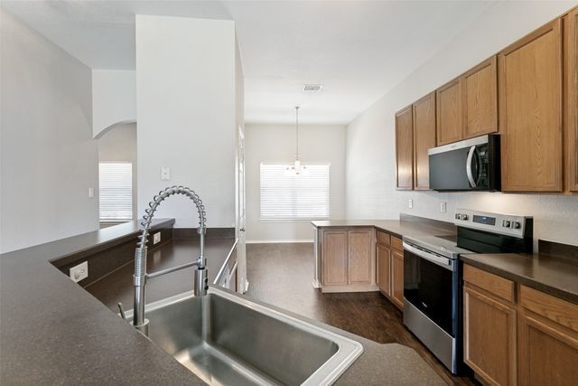 204 Linden Court, Oak Point, TX 75068