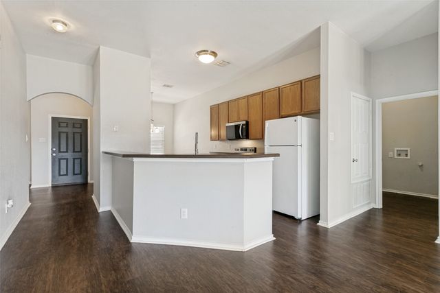 204 Linden Court, Oak Point, TX 75068