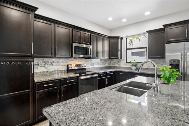 20975 NW 1st Ct, Pembroke Pines, FL 33029