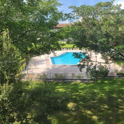 13255 SW 9th Court 405G, Pembroke Pines, FL 33027