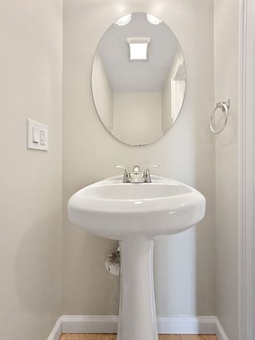 26 Arcadia 1L, Boston, MA 02122