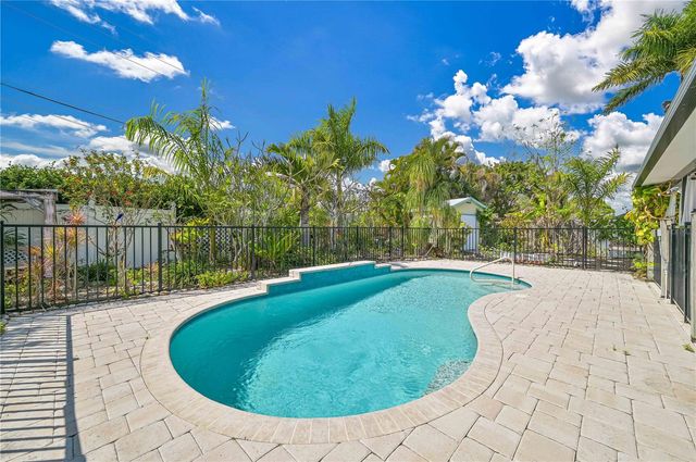 5246 SUNNYBROOK COURT, Cape Coral, FL 33904