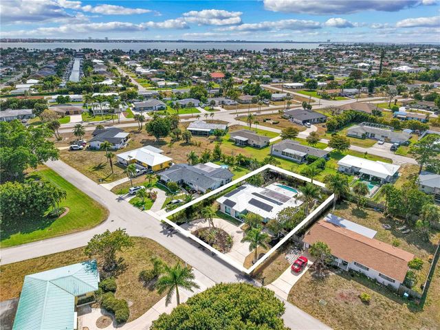 5246 SUNNYBROOK COURT, Cape Coral, FL 33904