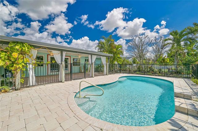 5246 SUNNYBROOK COURT, Cape Coral, FL 33904