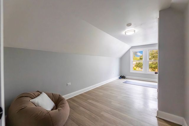 2048 W 70th Place, Chicago, IL 60636