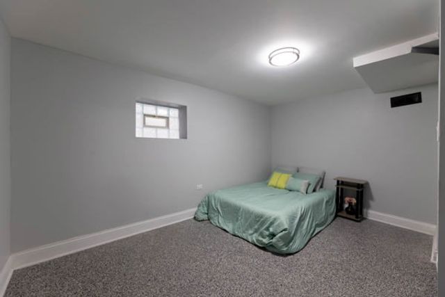 2048 W 70th Place, Chicago, IL 60636