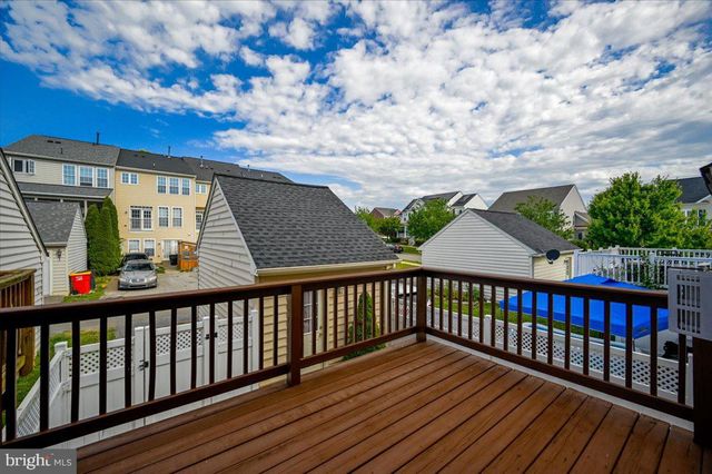 18 DAVIS ST, Charles Town, WV 25414