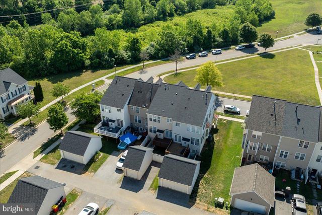18 DAVIS ST, Charles Town, WV 25414