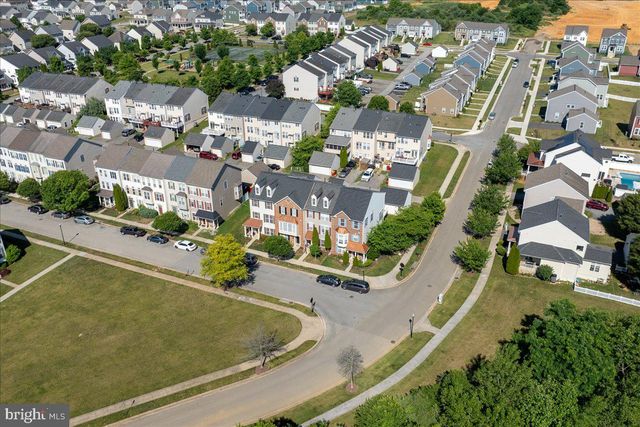 18 DAVIS ST, Charles Town, WV 25414