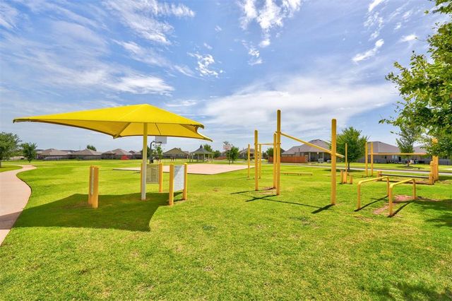 18301 Agua Drive, Edmond, OK 73012