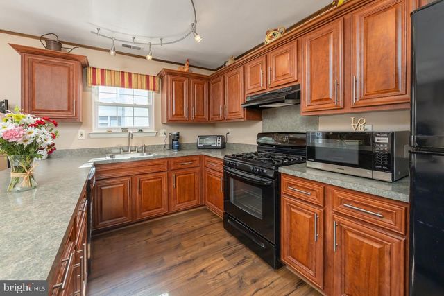 333 TRINIDAD BLVD, Williamstown, NJ 08094