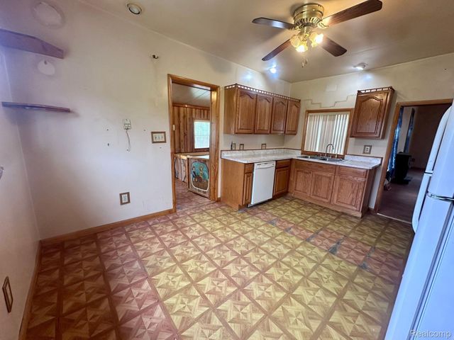 1 1ST Street, Yale, MI 48097