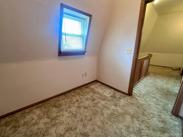 1 1ST Street, Yale, MI 48097