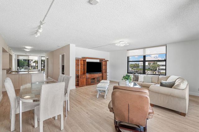 4748 S OCEAN Boulevard 2A, Highland Beach, FL 33487