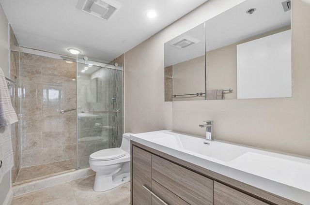 4748 S OCEAN Boulevard 2A, Highland Beach, FL 33487