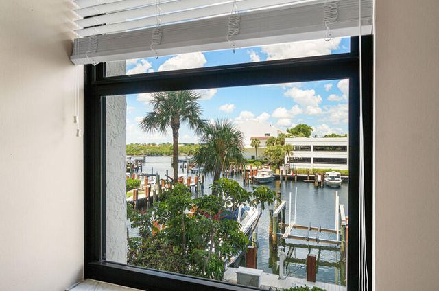 4748 S OCEAN Boulevard 2A, Highland Beach, FL 33487