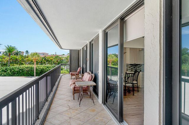 4748 S OCEAN Boulevard 2A, Highland Beach, FL 33487