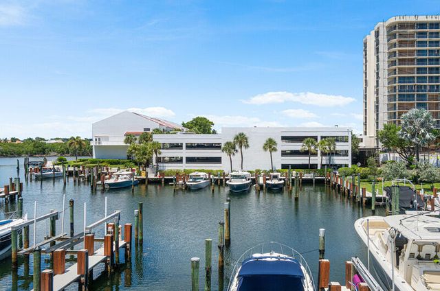 4748 S OCEAN Boulevard 2A, Highland Beach, FL 33487