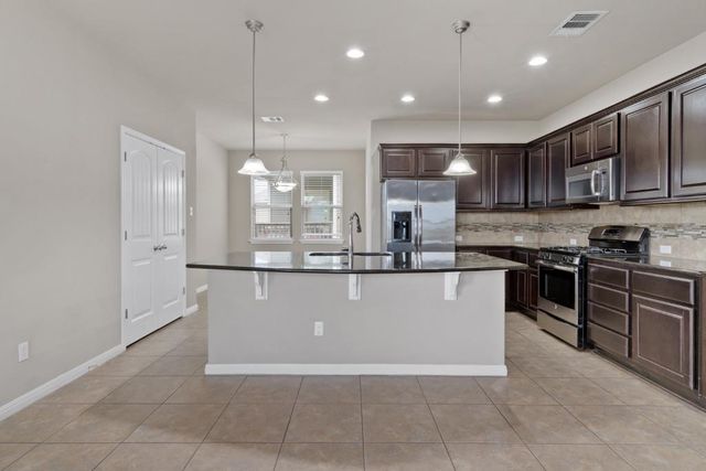 1571 Kirby, Kyle, TX 78640