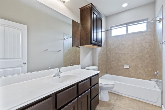 1571 Kirby, Kyle, TX 78640