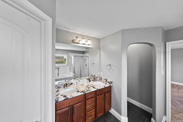 2522 Middleground, San Antonio, TX 78245