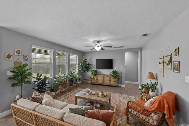 2522 Middleground, San Antonio, TX 78245