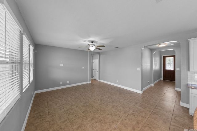 2522 Middleground, San Antonio, TX 78245