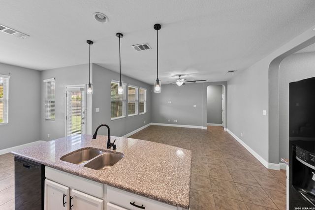 2522 Middleground, San Antonio, TX 78245