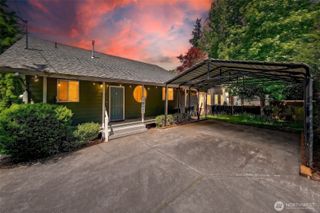 27917 10th Avenue S, Des Moines, WA 98198