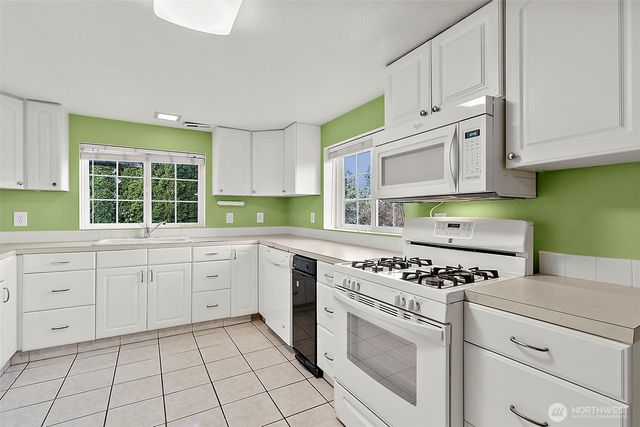 30445 188th Avenue SE, Kent, WA 98042