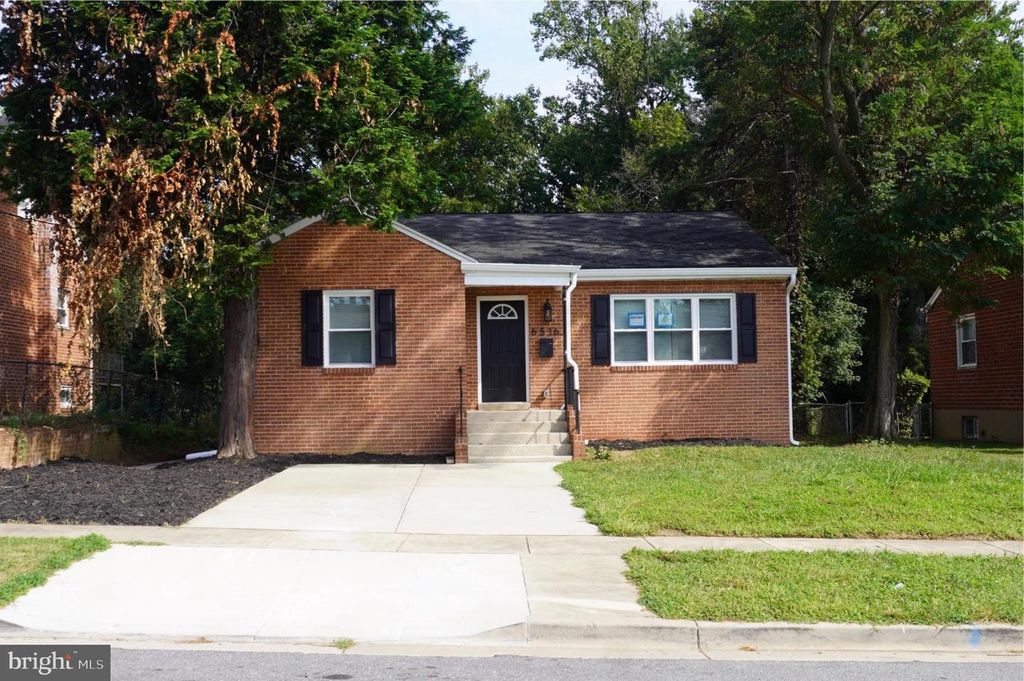 6516 ADAK ST, Capitol Heights, MD 20743