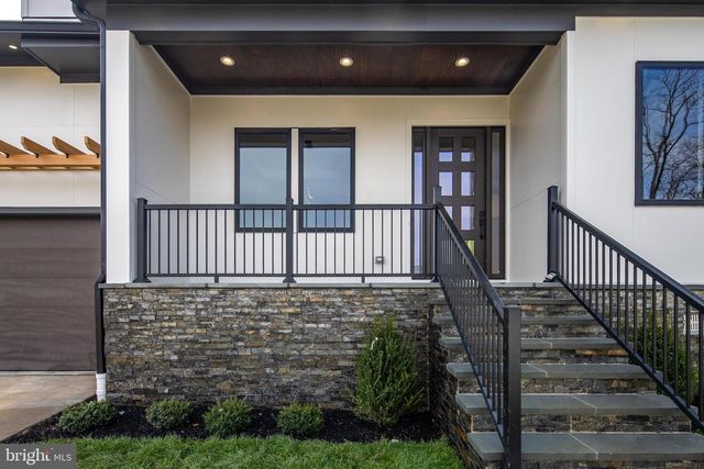 5906 3RD ST S, Arlington, VA 22204