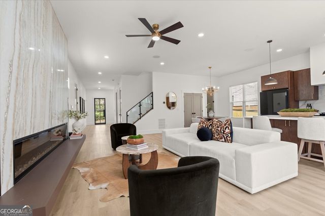 1613 Cecilia Drive SE, Atlanta, GA 30316