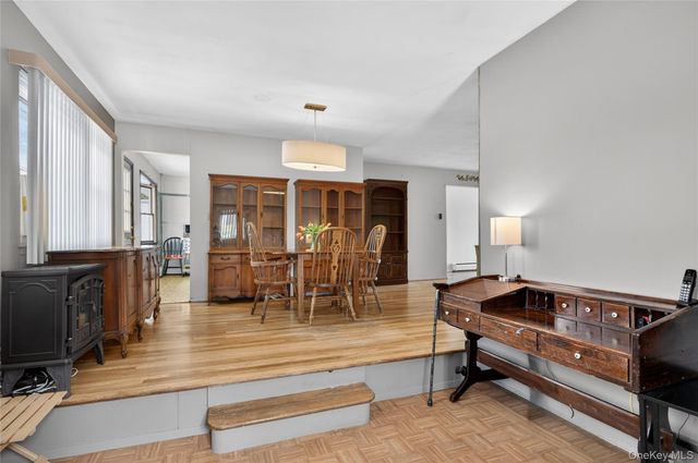 500 Fenimore Avenue, North Babylon, NY 11703
