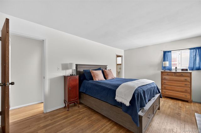 500 Fenimore Avenue, North Babylon, NY 11703