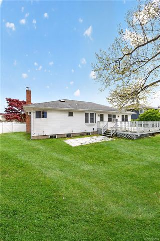 500 Fenimore Avenue, North Babylon, NY 11703