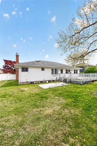 500 Fenimore Avenue, North Babylon, NY 11703
