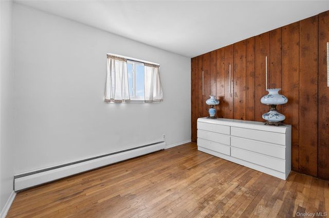 500 Fenimore Avenue, North Babylon, NY 11703