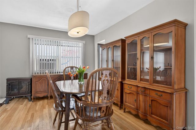 500 Fenimore Avenue, North Babylon, NY 11703