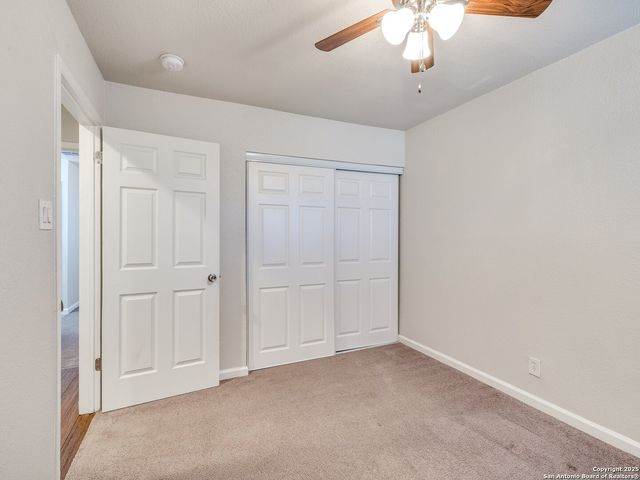 100 Lorenz Rd Apt 1501, San Antonio, TX 78209