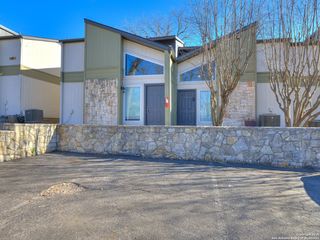100 Lorenz Rd Apt 1501, San Antonio, TX 78209