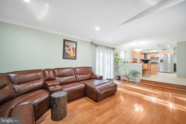 853 GREEN RIDGE CIR, Feasterville Trevose, PA 19053