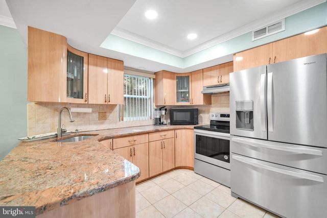 853 GREEN RIDGE CIR, Feasterville Trevose, PA 19053