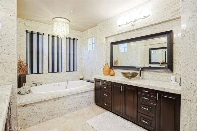 34 Sunset Cove, Newport Coast, CA 92657