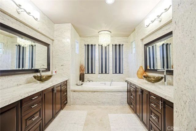 34 Sunset Cove, Newport Coast, CA 92657