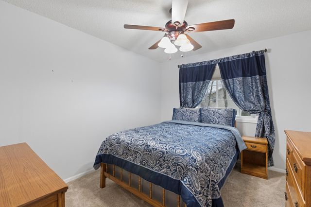 1121 Apple Circle, Mayer, MN 55360