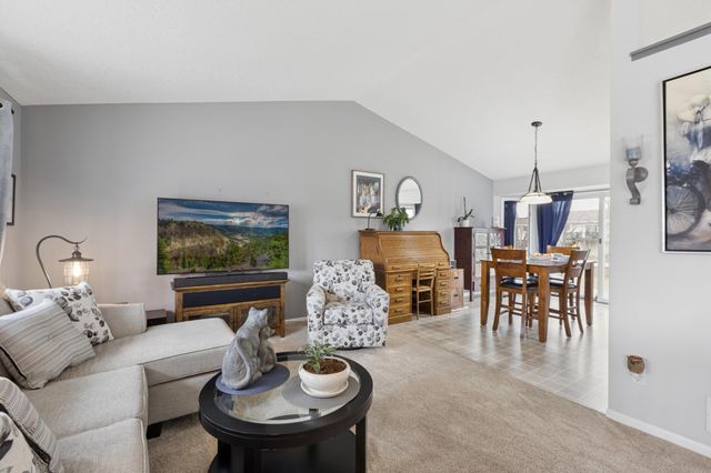 1121 Apple Circle, Mayer, MN 55360