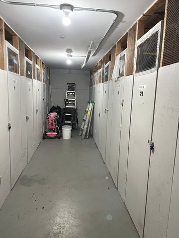 8812 BRIAR Court 1C, Des Plaines, IL 60016