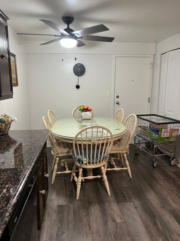 8812 BRIAR Court 1C, Des Plaines, IL 60016